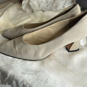 Classique Entier vintage heels